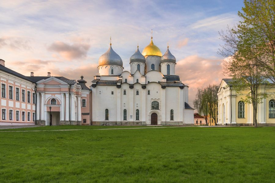 Летний вояж. Ожерелье Земли Новгородской. Великий Новгород–Старая Русса-Валдай 4д./3н.