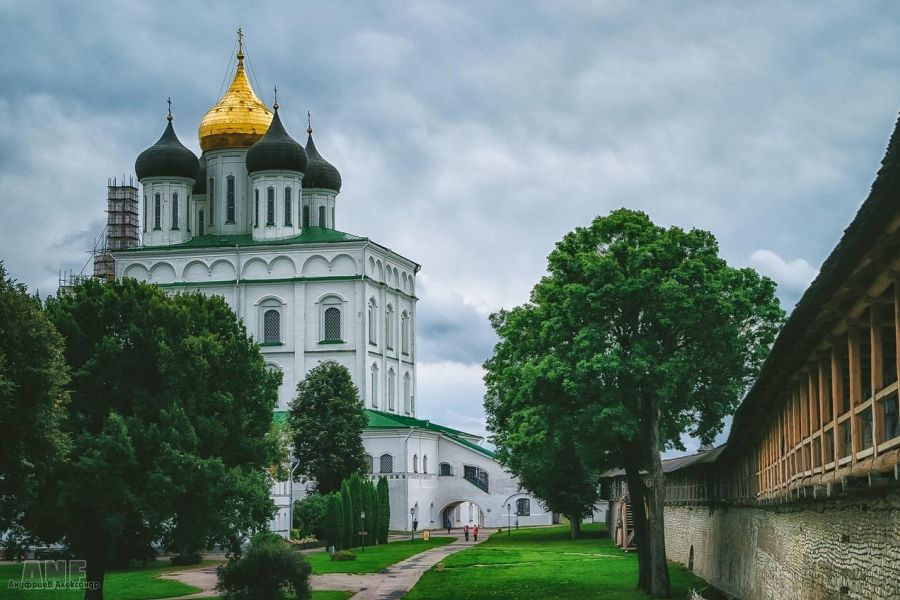 Спутник по древнему ПСКОВУ