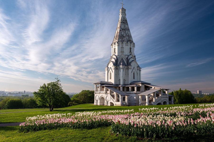 Москва знакомая и незнакомая ПЛЮС