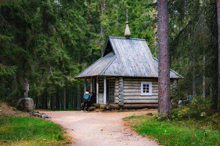 РУССКИЙ АМПИР ПСКОВСКОЙ ГЛУШИ или там, где не ловят мобильники