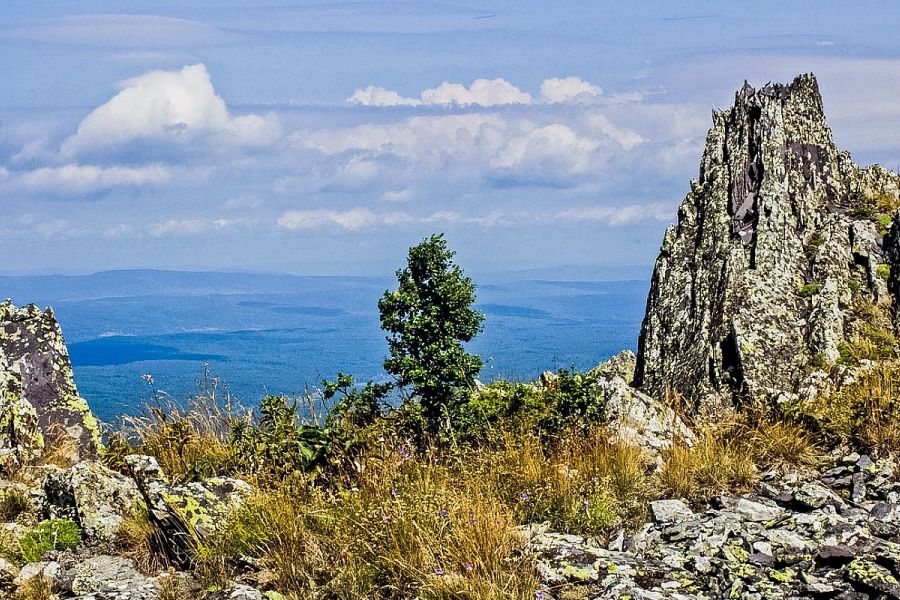 По Уральским хребтам