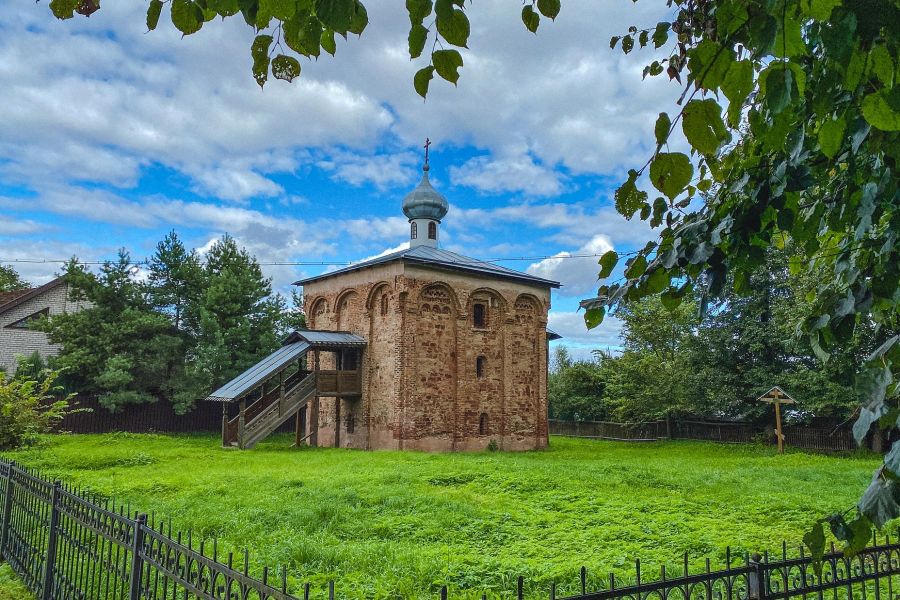 Город Достоевского, индивидуальный