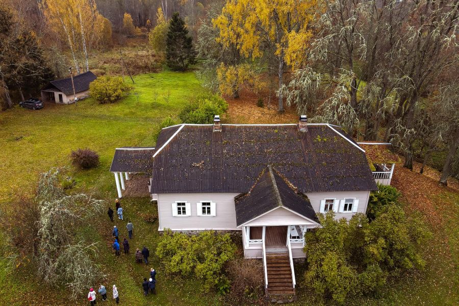 РУССКИЙ АМПИР ПСКОВСКОЙ ГЛУШИ или там, где не ловят мобильники