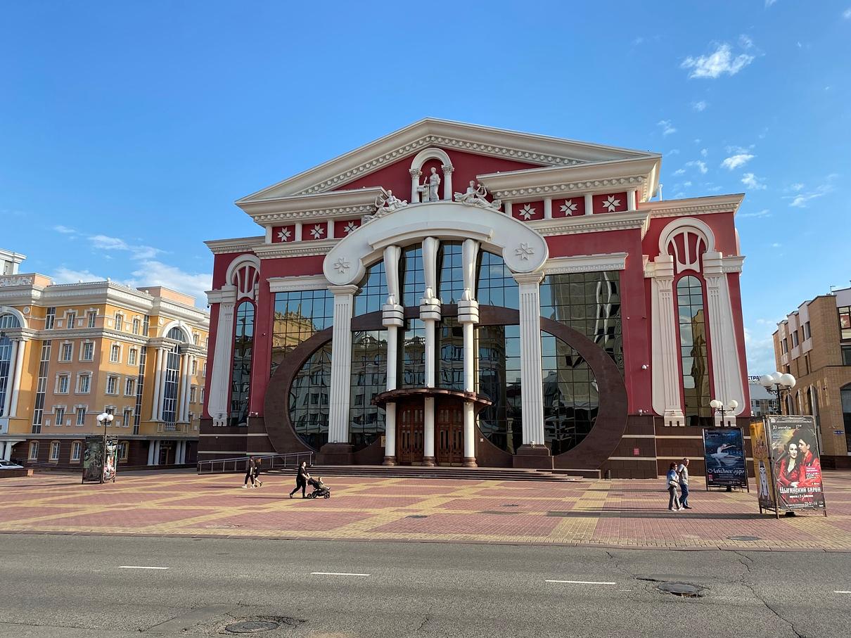 В Лермонтовские «Тарханы» и пушкинское «Болдино» с посещением Пензы и Саранска»