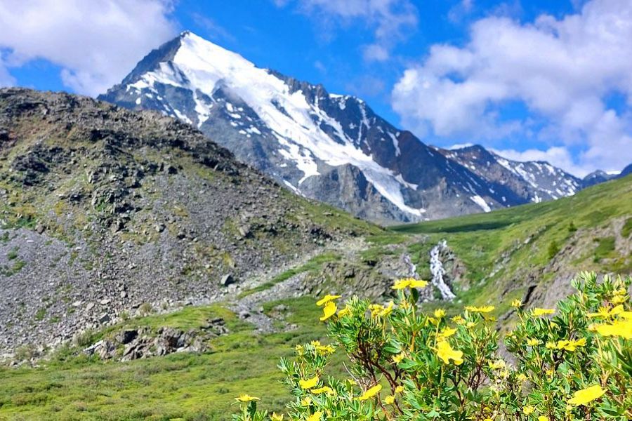 Поход на Алтай. Гора Белуха и Кучерлинские озера. Без рюкзаков.