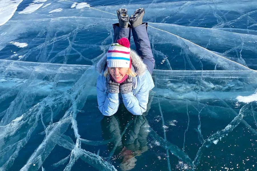 Зимний лед Байкала. Проживание на турбазе