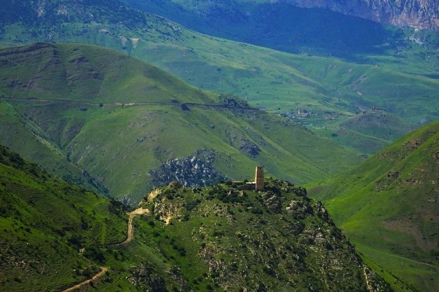 К ледникам и водопадам в горах Осетии. Активный отдых